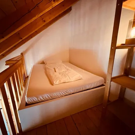 Appartement Wonderful Rooftop Gallery With A Balcony Lohberg