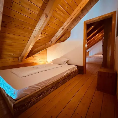 Appartement Wonderful Rooftop Gallery With A Balcony Lohberg